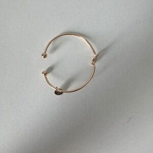 “N” Elegant Gold Hoop Bracelet